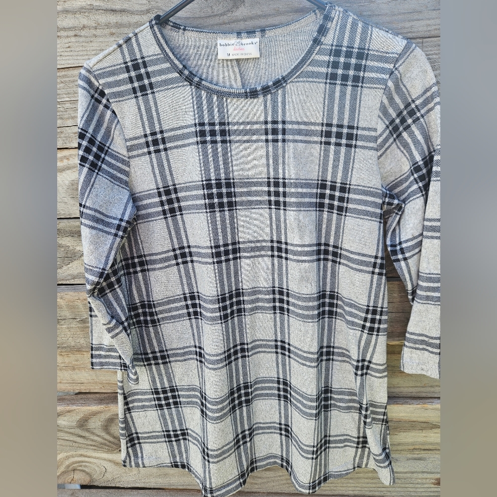 Bobbie Brooks 3/4 Sleeve Top